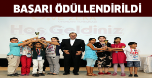 Başarı ödüllendirildi