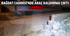 Bağdat Caddesi’nde araç kaldırıma çıktı: 4 yaralı