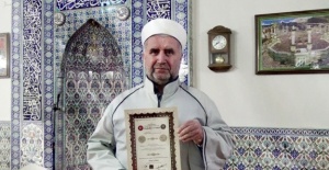 57 yaşında hafız oldu