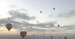 Kapadokya’da balon uçuş rekoru kırıldı