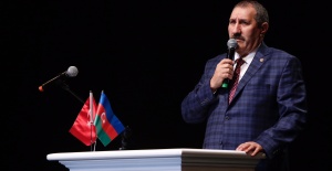 Azerbaycan’ın 100.yaş kutlamasına siyaset gölgesi