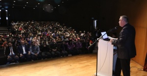 "Hareketli Yaşam ve Sporda Beslenme" semineri