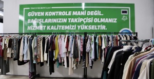 Her Ay 1000 Kişiye Sevgi Eli Değiyor