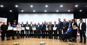Son dersi usta yazarlar verdi