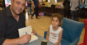 YURTSEVEN ŞEN MÜBARİZ İSİMLİ KİTABINI TANITTI