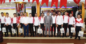 98-3 Tertiplere Muhteşem Uğurlama