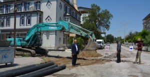 ARALIK İLÇESİ YENİ KANALİZASYONA VE SU ŞEBEKESİNE KAVUŞUYOR.