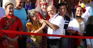 Bu Sergi Kaçmaz!