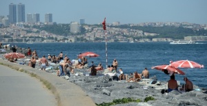 Kaya Üstünde Boğaz Keyfi
