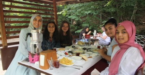 Öğrenciler Stres Attı