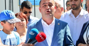 Karabat’tan Sert Eleştiri