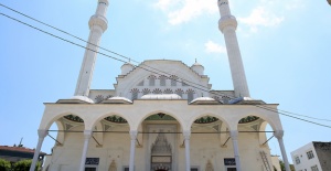 Taş Camii Açılış Gününü Sayıyor