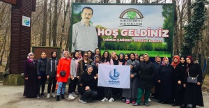 Ev Hanımları Önce Fitness Sonra Piknik Yapıyor
