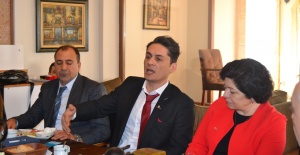 Kaleyi onarmak için yola çıkıyorum!