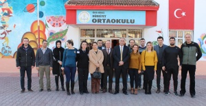 Milli Eğitim Müdüründen Okul Ziyaretleri..