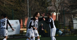 Sultanmuratspor Zorda Olsa Kazandı:2-1