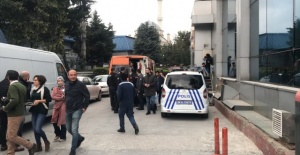 Küçükçekmece'deki Ağır Koku Panik Yarattı
