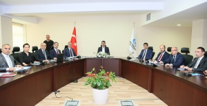 Bakan Kurum Sultangazi Belediyesi'ni Ziyaret Etti