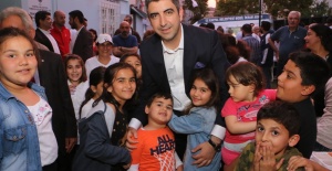 Gökhan Yüksel, Orucunu Çavuşoğlu Mahallesi Sakinleriyle Açtı