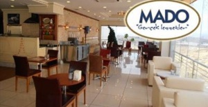 Hayvan severlerden Airport AVM’de bulunan Mado’ya boykot çağrısı!