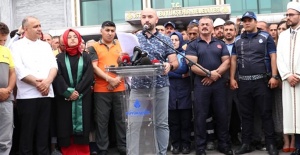 Ekrem İmamoğlu açıkladı! İBB önünde bildiri okuyan personel işten çıkarılacak mı?
