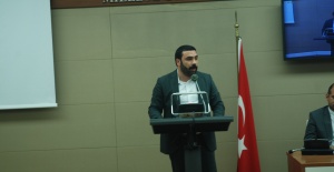 CHP’li Cem Özbey, seçimi kazanmalarına destek olanlara teşekkür etti