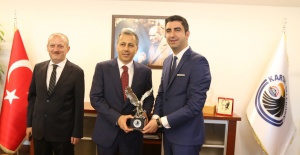 Vali Ali Yerlikaya'dan Başkan Gökhan Yüksel'e Tebrik Ziyareti