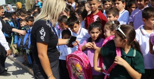 Akgün’den 1500 öğrenciye eğitim desteği