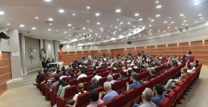 RIZA AKPOLAT ESNAFLA BULUŞTU