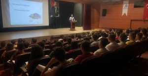 BAYRAMPAŞA BELEDİYESİ'NDEN STAJYERLERE ‘SIFIR ATIK’ EĞİTİMİ