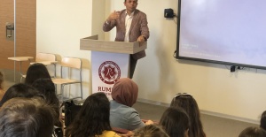 Bilgiyle beslenen, başarıya susar!