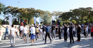 Kartal Sahili Tae Bo ile Şenlendi