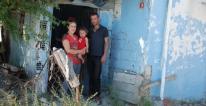 Maddi İmkansızlıklardan Dolayı Ameliyat Olamıyor