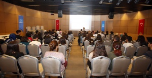 DİL BAYRAMININ 87. YILDÖNÜMÜNDE “DİLİN DOĞRU KULLANIMI” EĞİTİMİ