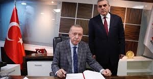 Cumhurbaşkanı Erdoğan'dan Şanlıurfa’daki Harekat Merkezi’ne ziyaret