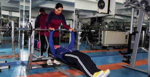 Emine Yılmaz, sporla skolyoz hastalığını yendi