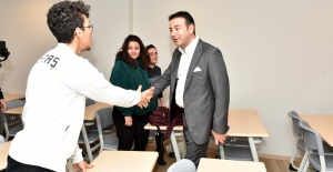 AKPOLAT’IN SEÇİM VAADİ BEŞİKTAŞ AKADEMİ’DE EĞİTİM BAŞLADI