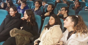 Liselileri bağımlılık konusunda aydınlattılar..!