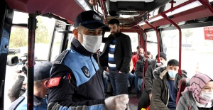 ESENYURT BELEDİYESİ’NDEN MİNİBÜSLERDE ‘SEYREK OTURMA’ DENETİMİ
