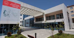 Yaşlıların Sağlığı İçin Çiçek ve Hediye Göndermeyin