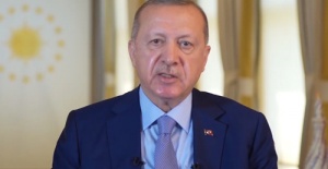 Cumhurbaşkanı Erdoğan:'' Milyonlarca İnsan Evlerini Terk Ediyor''