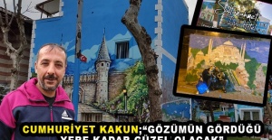 Sokağı galeriye dönüştürüyor