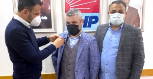 Ak Parti’den istifa eden Erdoğan CHP saflarına geçti