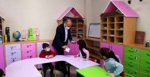 ÇOCUKLARA ‘MUTLULUK DOLU RAMAZAN’ PAKETLERİ