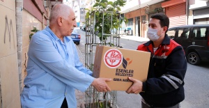 Esenler’de glutensiz gıda kolisi yardımı