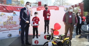 Kartal’da Coşkulu 23 Nisan Kutlaması