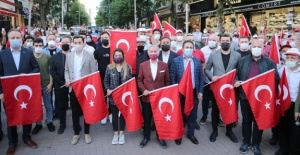 Bayram İstiklal Marşı ile kutlandı