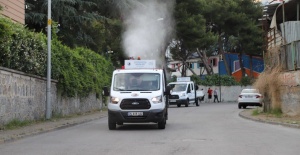 Kartal’da uçkun ve sivrisinekle mücadele ediyor