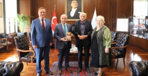 Atatürk fotoğrafları koleksiyoneri Hanri Benazus Büyükçekmece’de