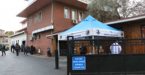 Kartal’da vatandaşlara sıcak çorba ikramı